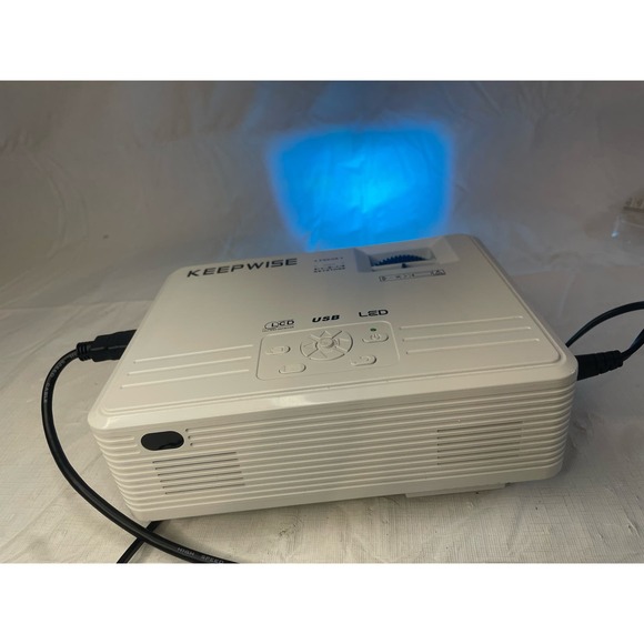 Home Theater Projector EUC LED USB Full High Definition - Picture 4 of 6